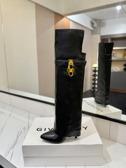 GIVENJY High  Boots 2 Color's 42