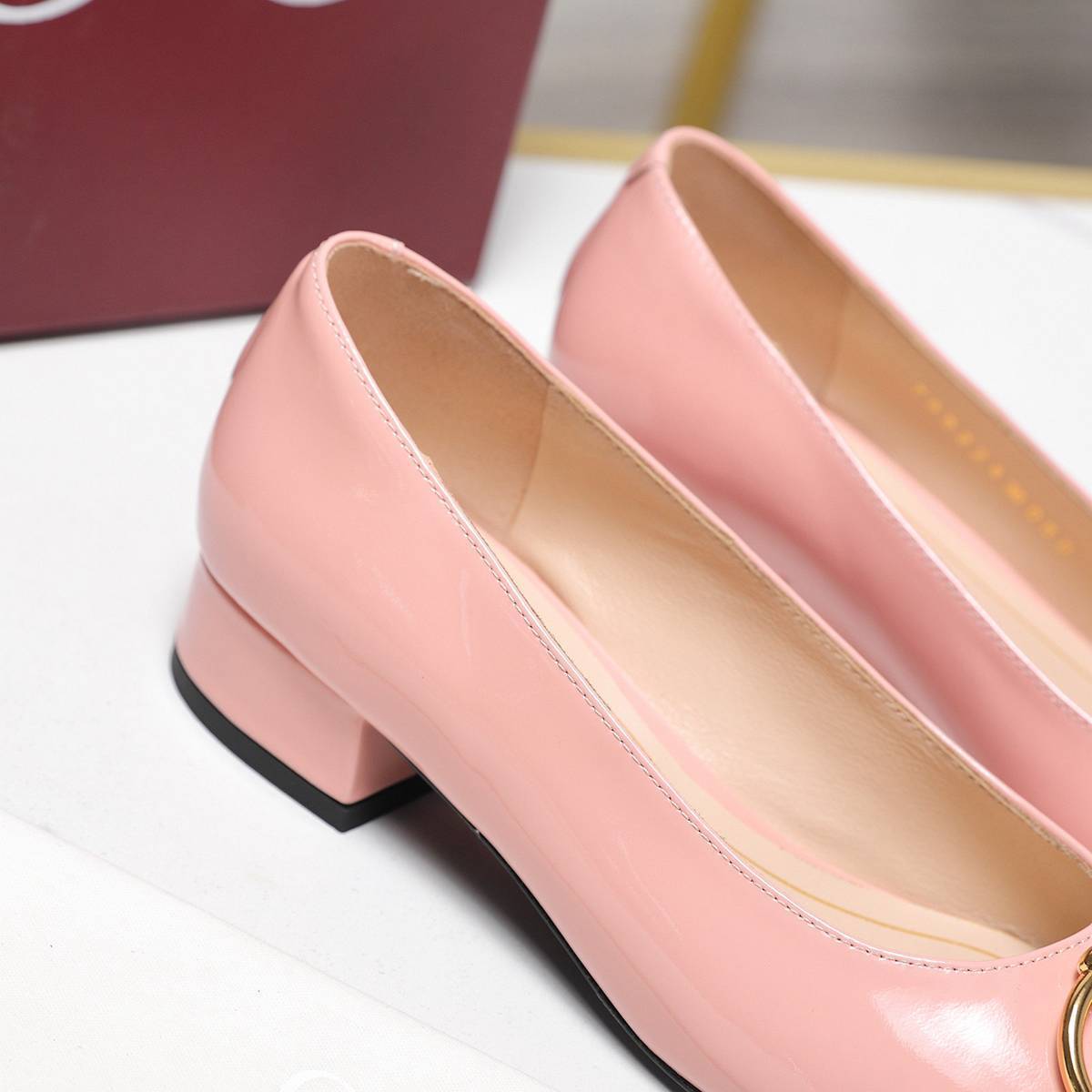 GU Woman Shoes 3 Color's Heels 42