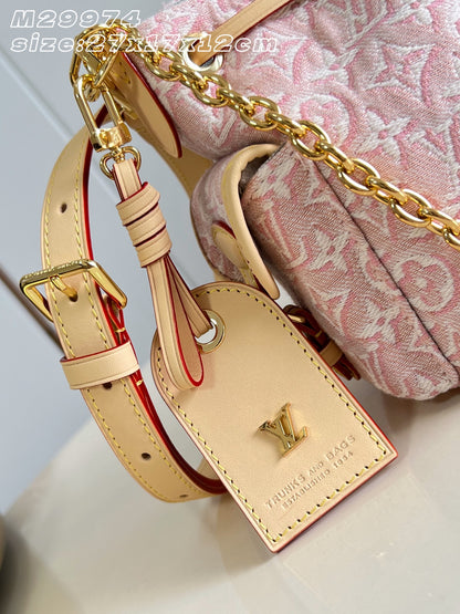 LU Bag  27  cm