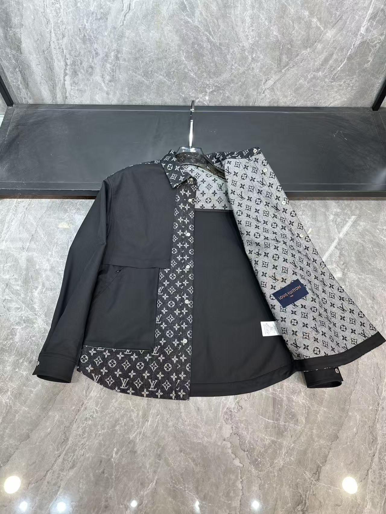 LU Man Jacket Windbreak Hoodie Monogram