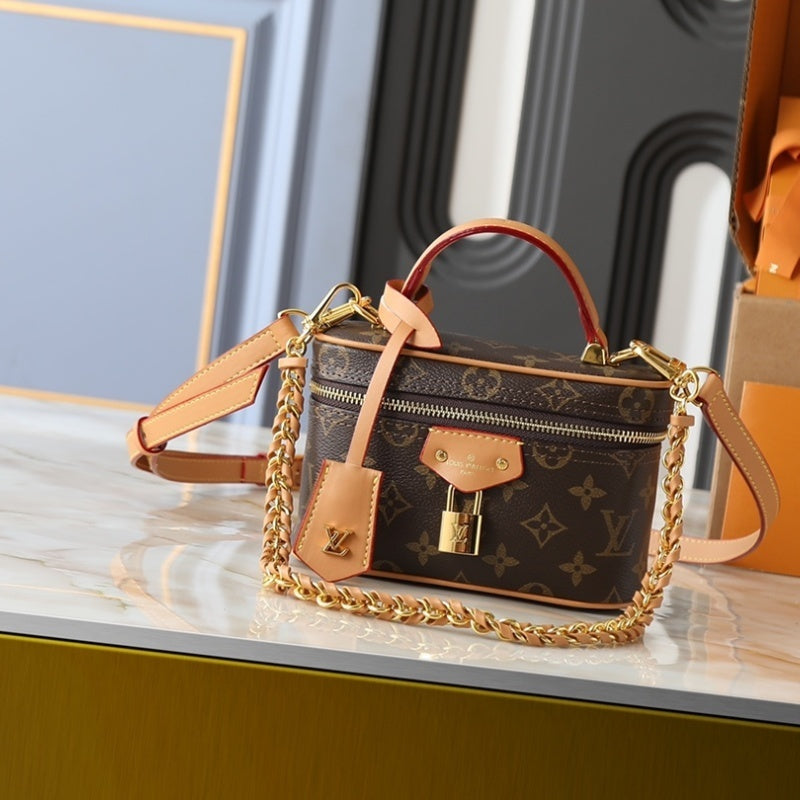 LU Bag Cosmetic  19 cm