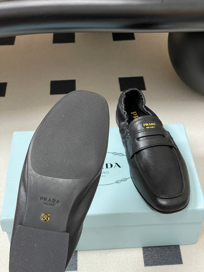 PRD  Shoes  Woman 2 Color's