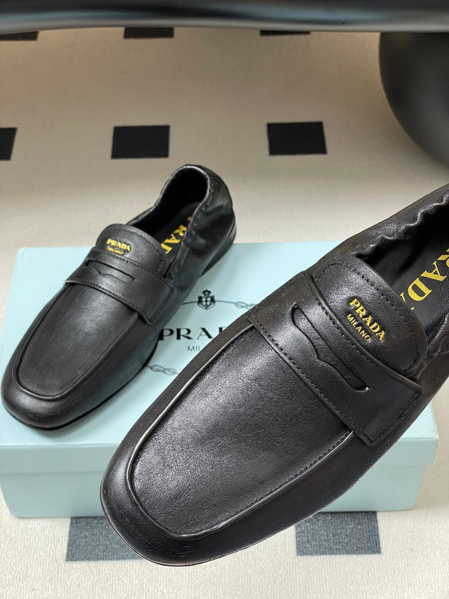 PRD  Shoes  Woman 2 Color's