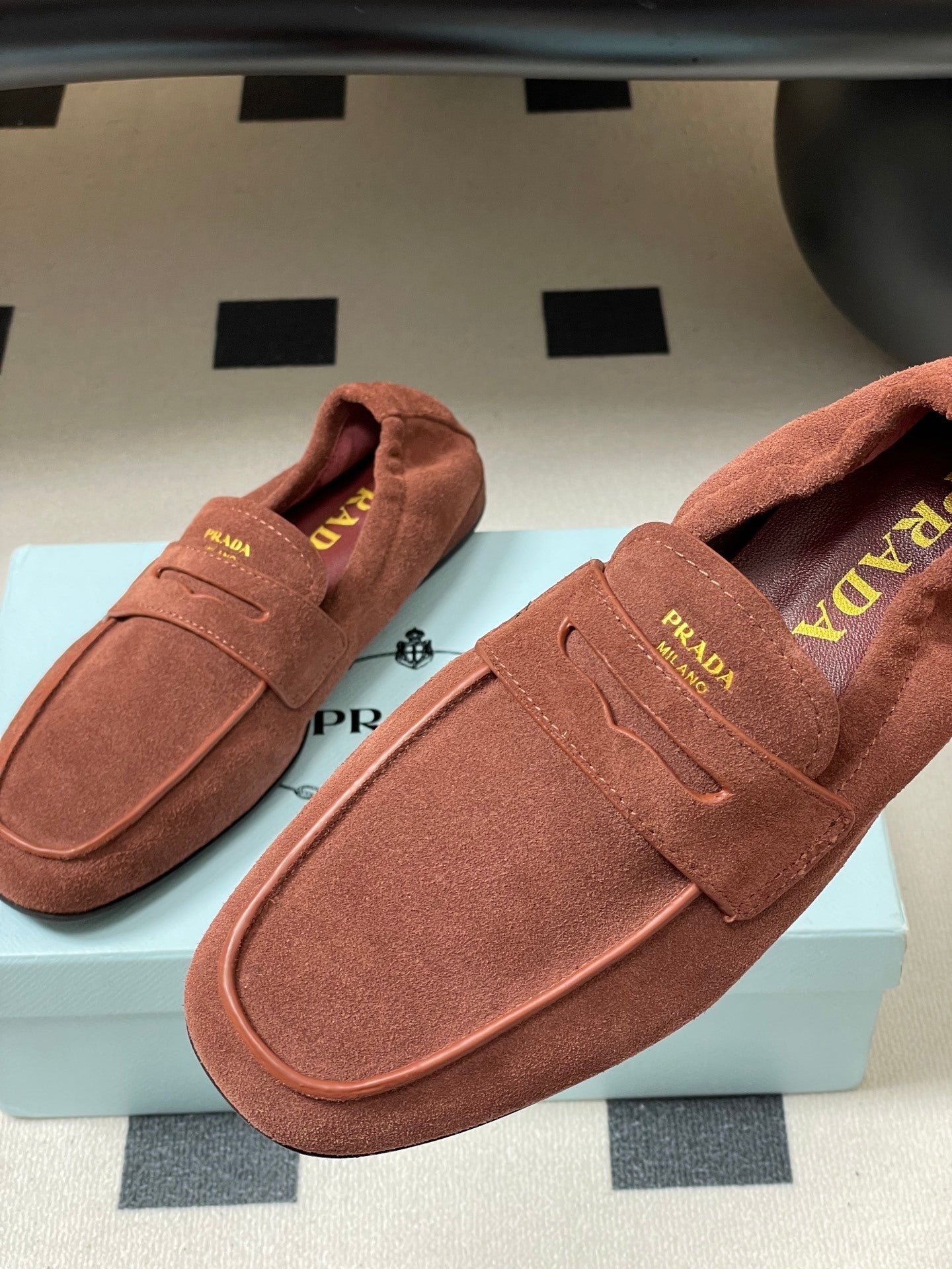 PRD  Shoes  Woman 2 Color's