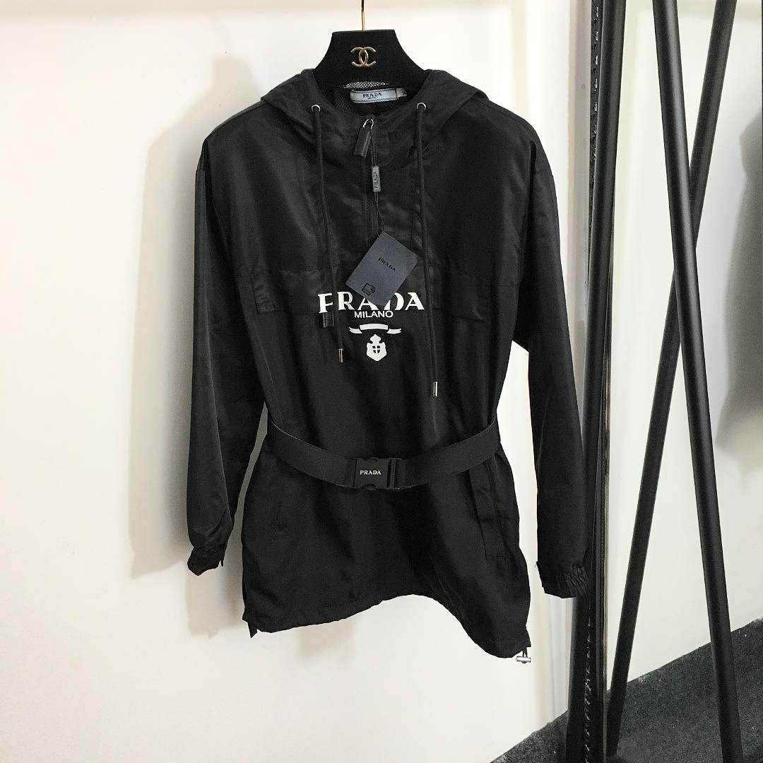 PRD Raincoat Hoodie Jacket Woman