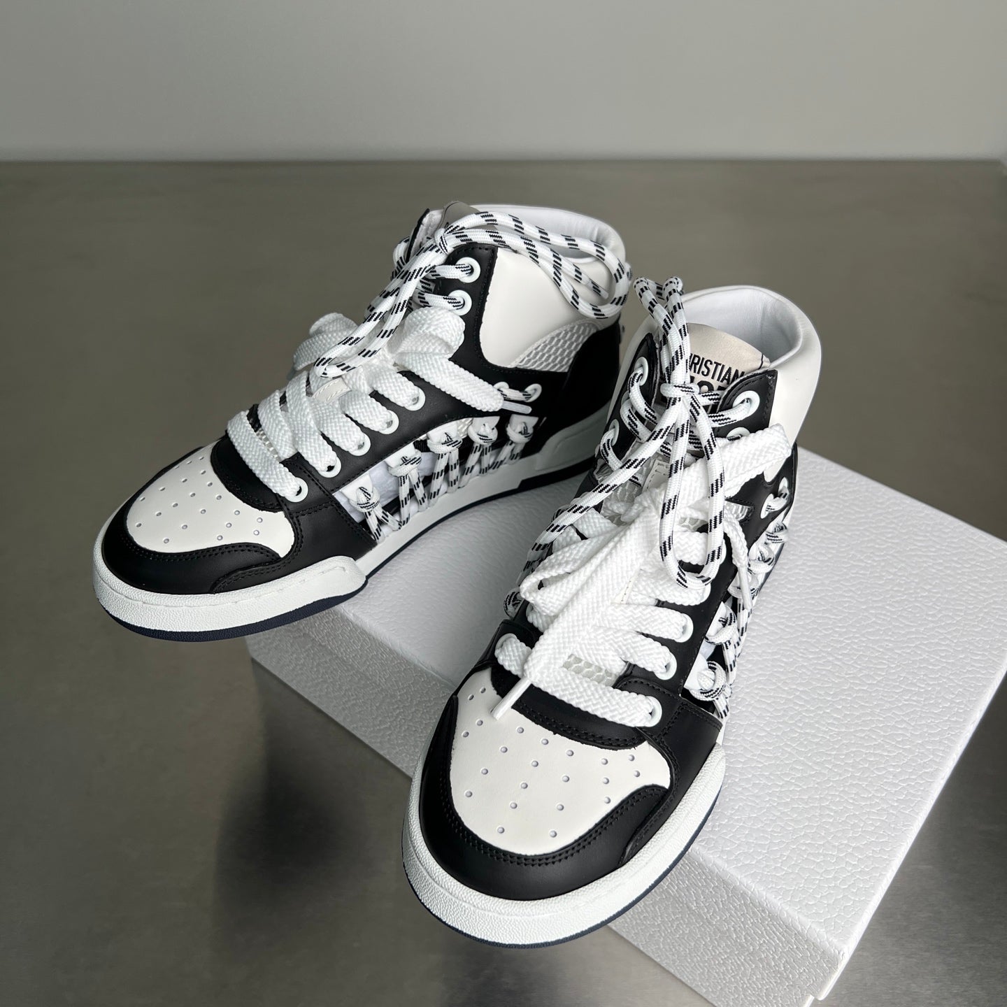 CHD Sneakers 3 Color's High