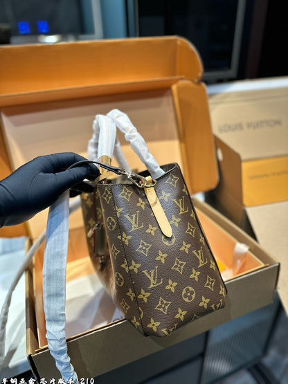 LU Bag Hang on 33 cm