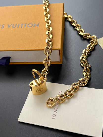 LU Fashion Necklace  SALE-min order required