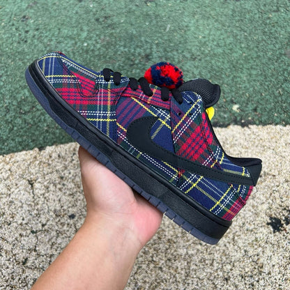 N^ke Air force Sneakers SB Dunk Low “Nardwuar" 46