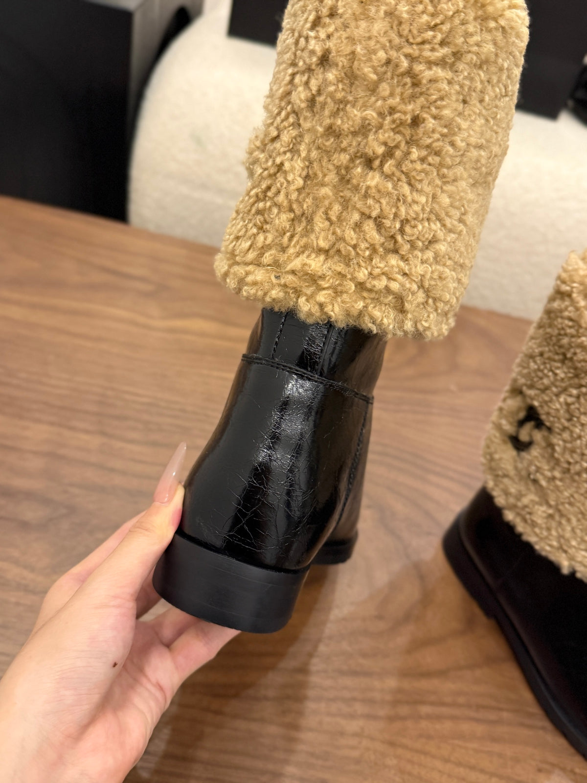 CHL shearling  Boots woman
