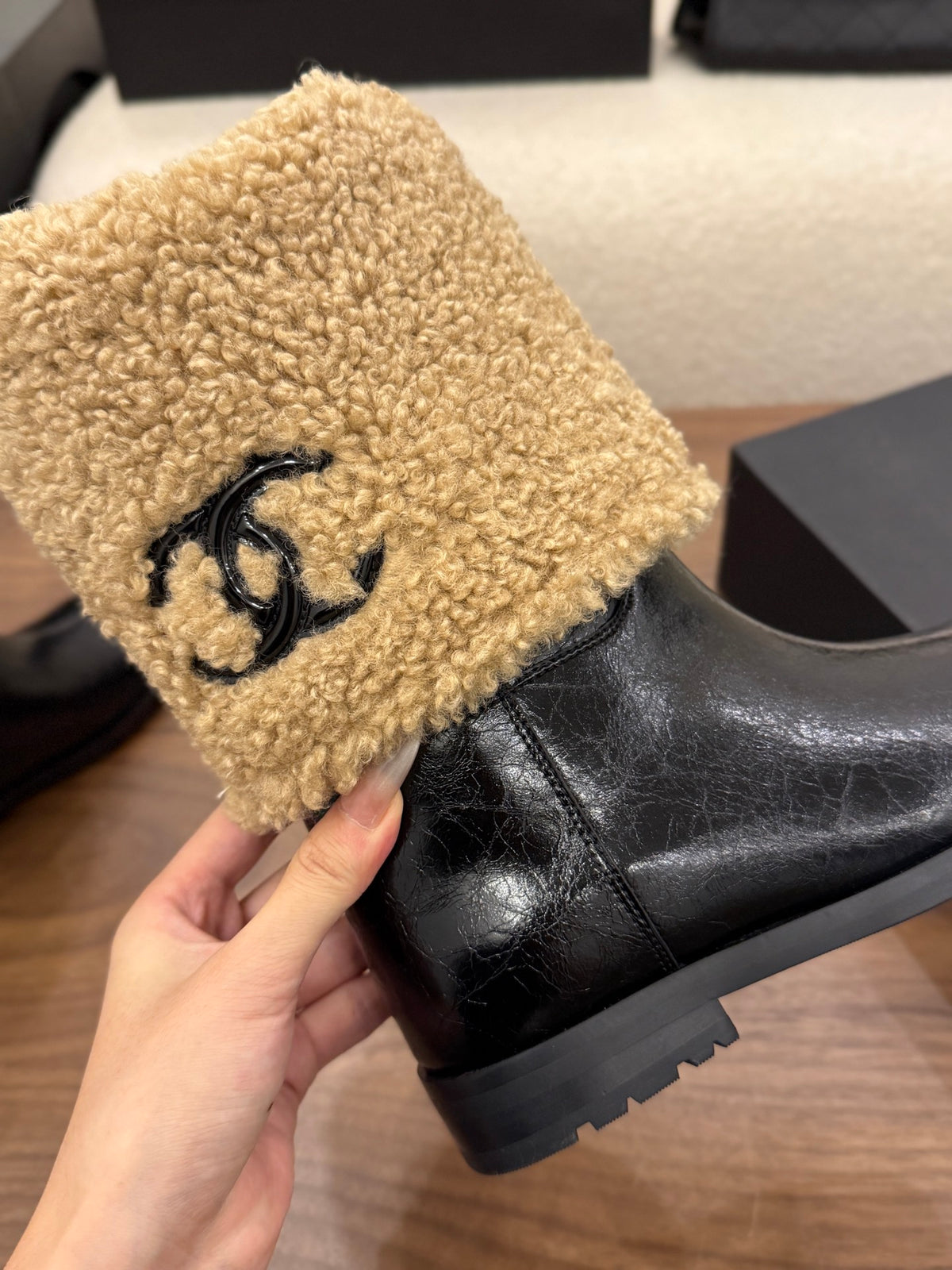CHL shearling  Boots woman