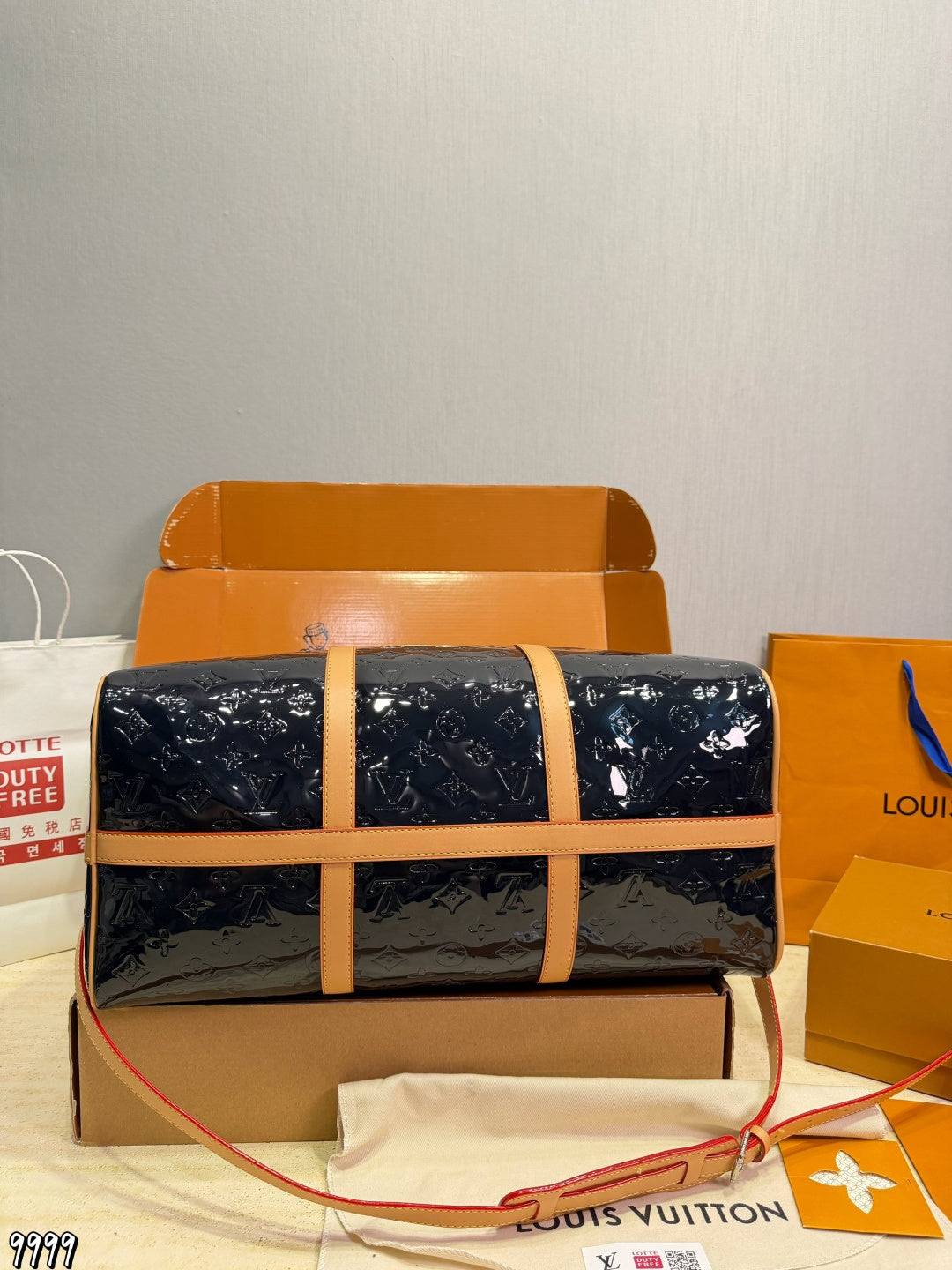 LU Keepall Holdalls  Bag  2 Color's
