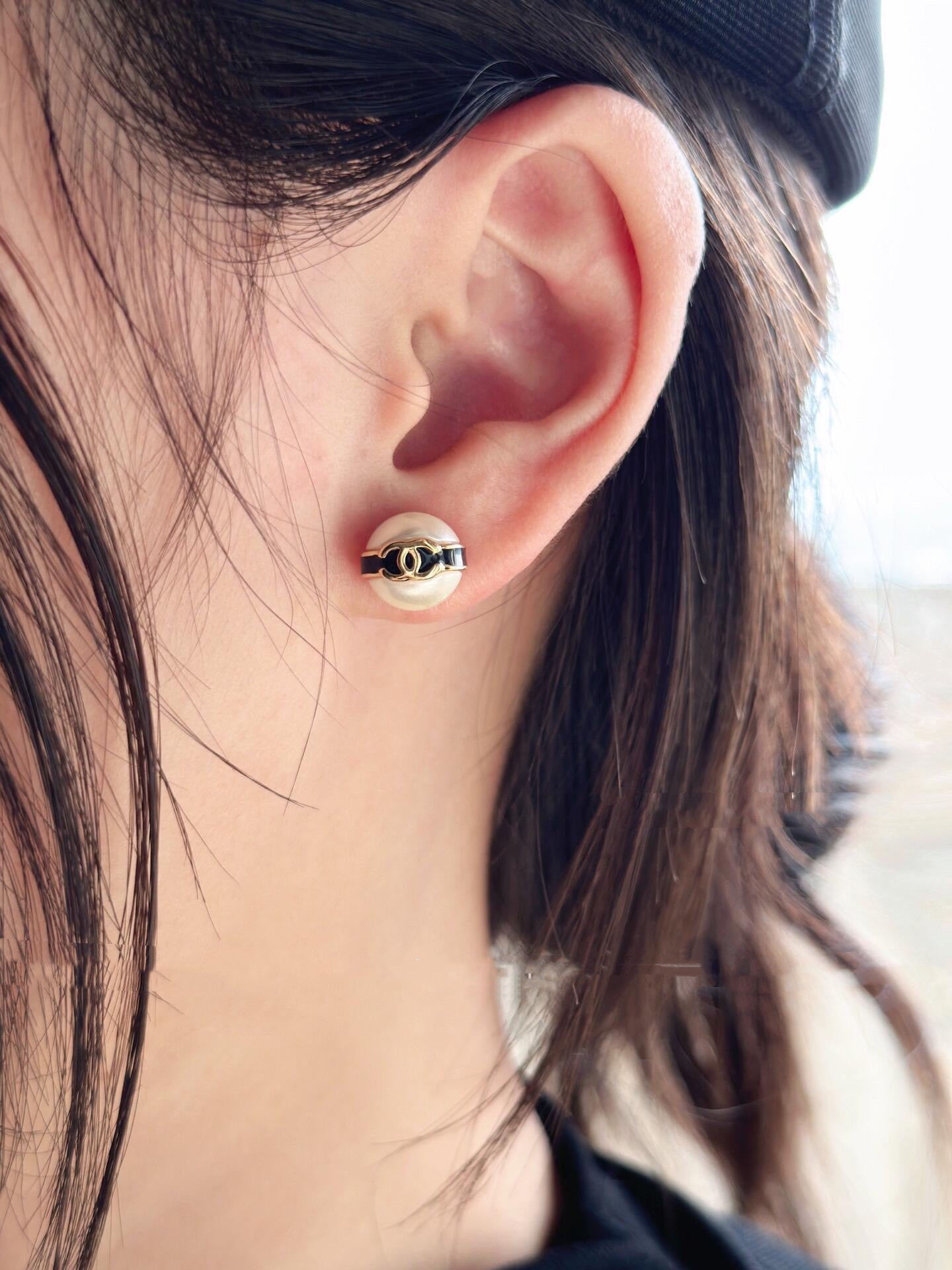 C H L Fashion earrings  SALE-min order required