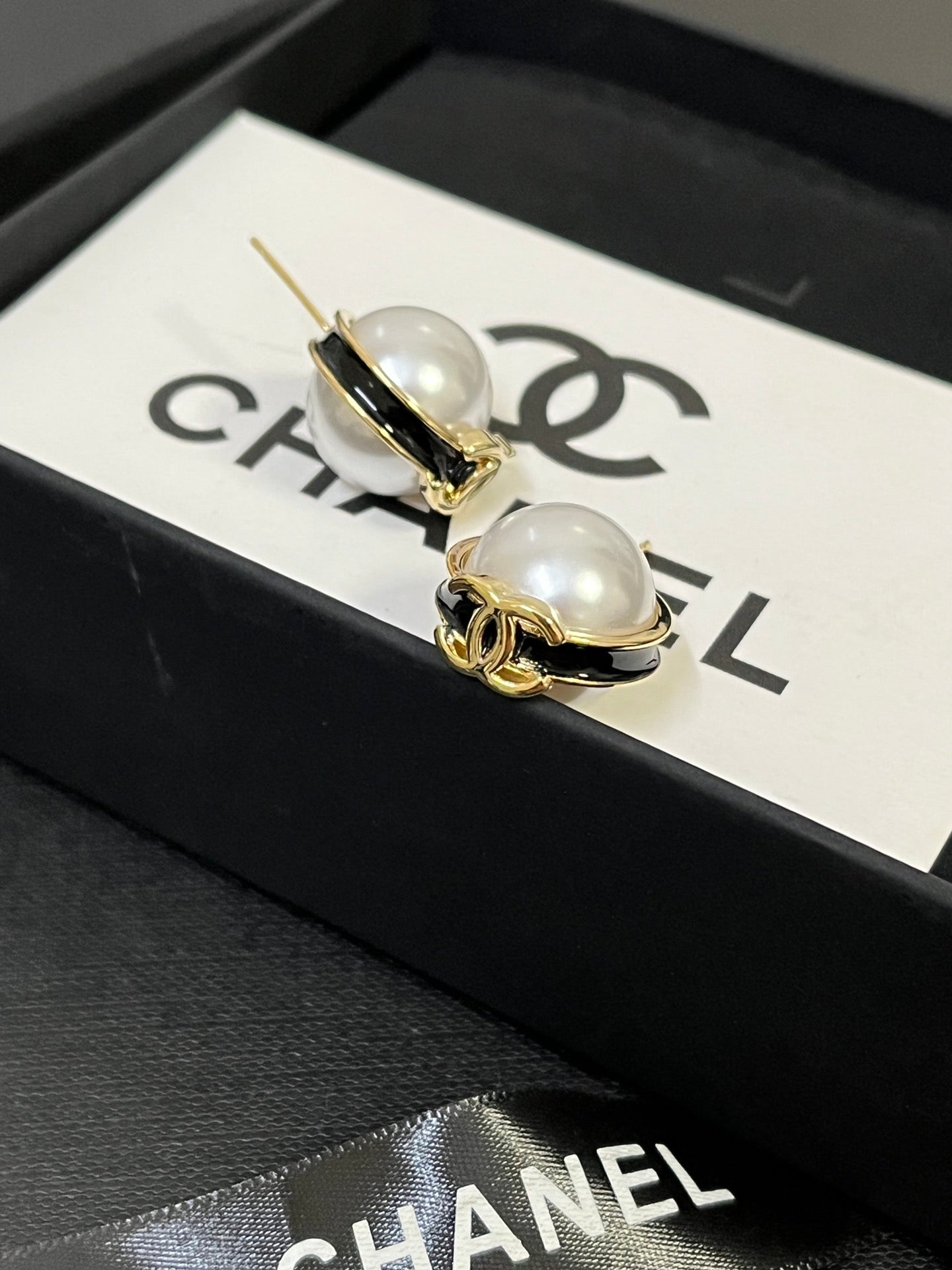 C H L Fashion earrings  SALE-min order required