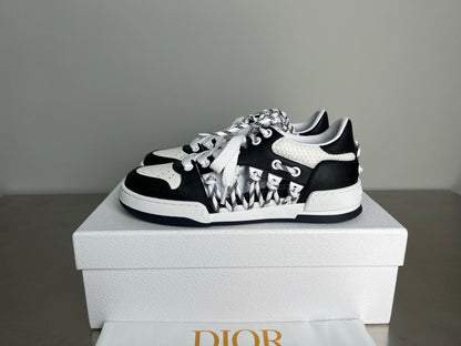 CHD Sneakers 2 Color's