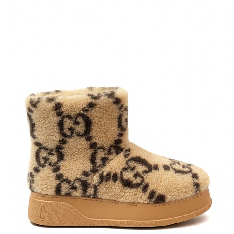 GU vs UGG  Woman Boots 42