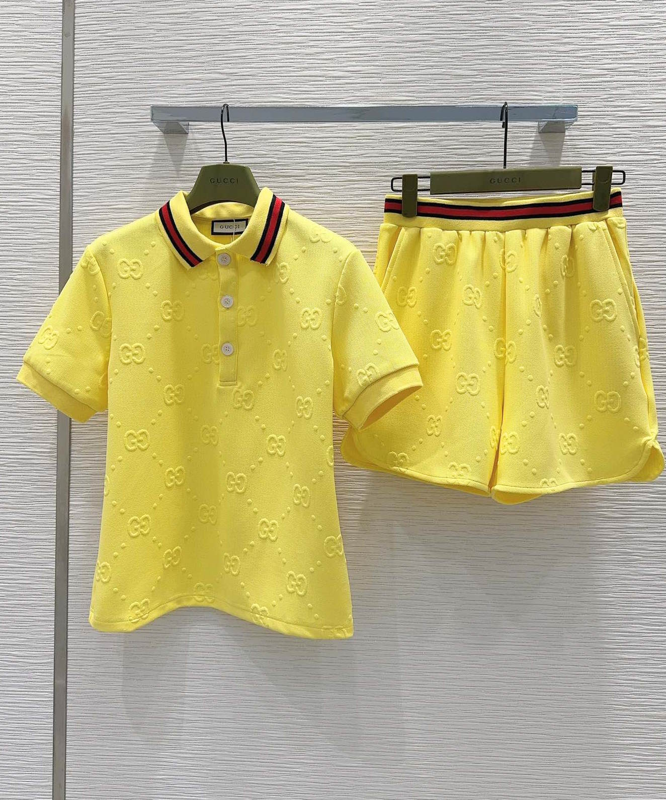 GU Jacket Polo short Set Sport Suits Woman