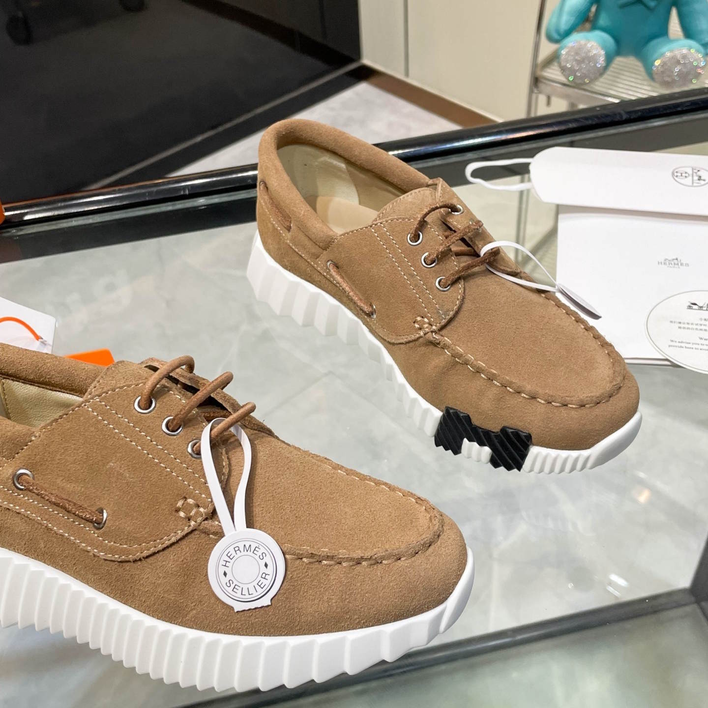 HRM  Shoes  2 Color 's