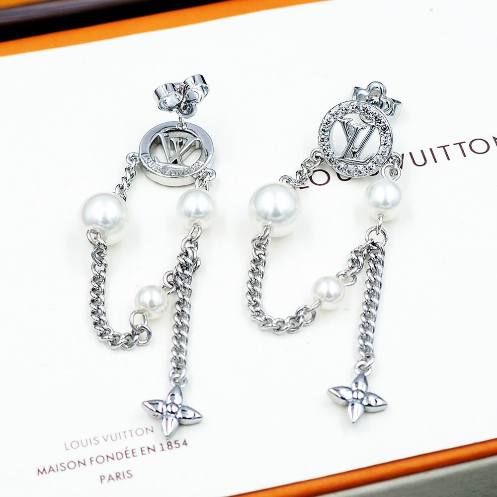 LU Fashion earrings 2 Color's