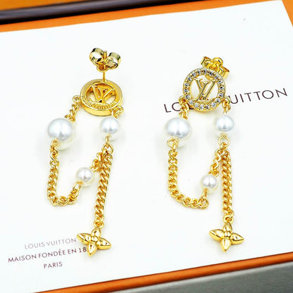 LU Fashion earrings 2 Color's