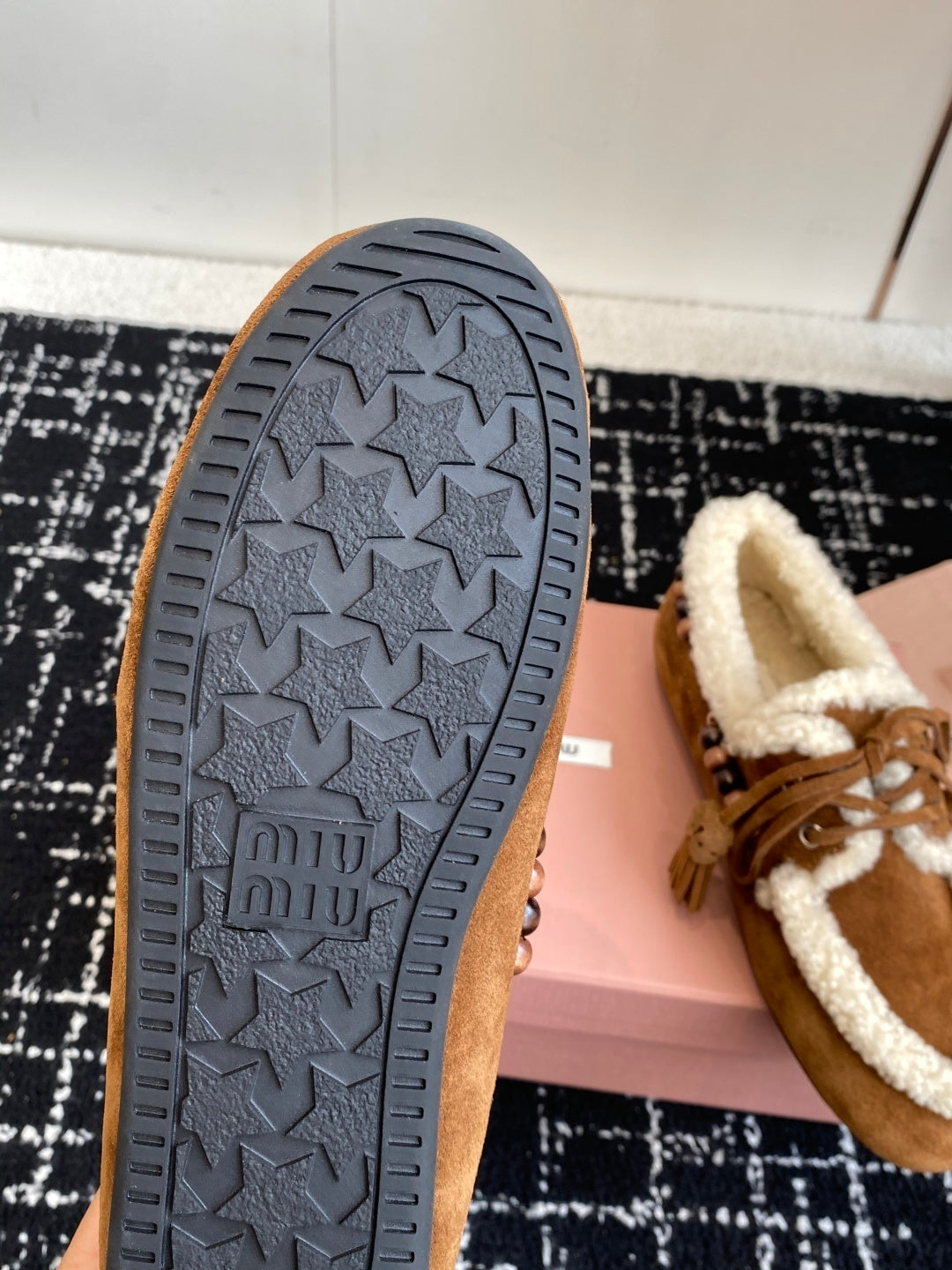 MIU MI Fur Shoes  Woman 2 Color's ugg