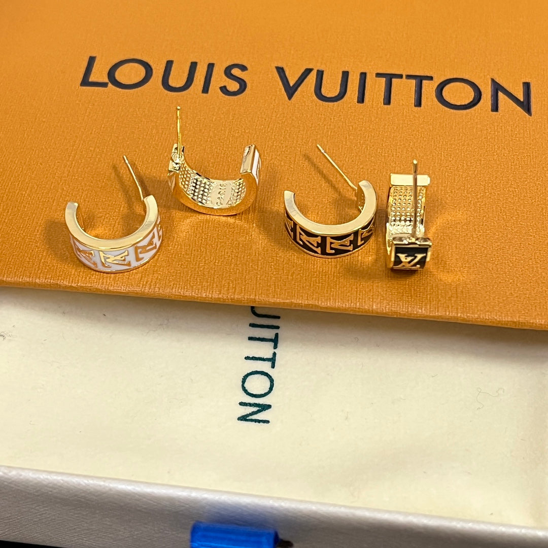 LU Fashion earrings  SALE-min order required