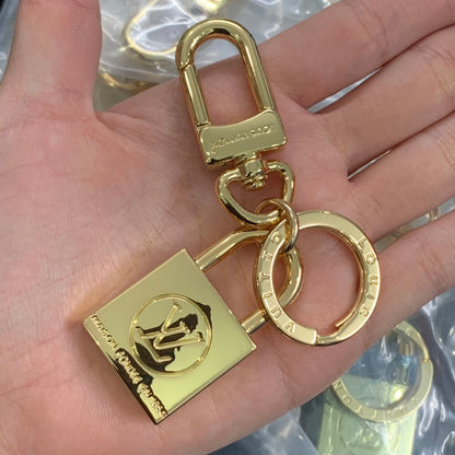 LU Key charm SALE-min order required