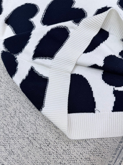 CHD  Woman  sweater