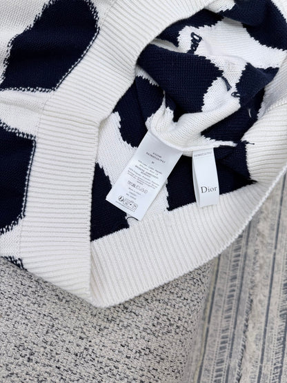 CHD  Woman  sweater