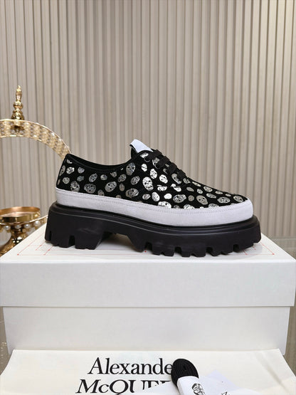 M*QUEEN Skull Sneakers Man Size