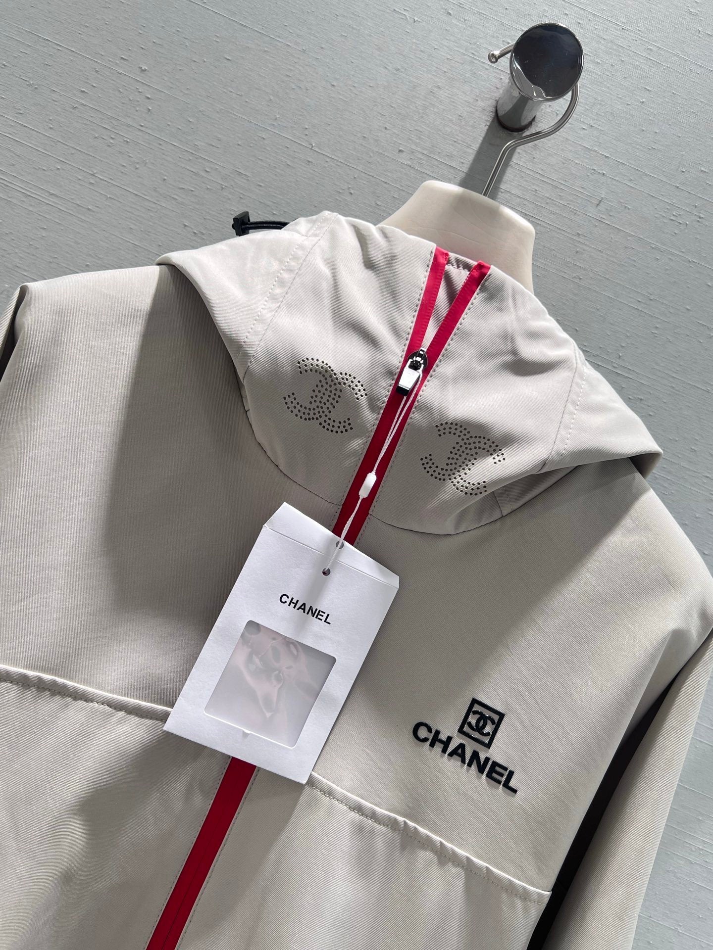 CHL Woman  Jacket Windbreak   IOFF