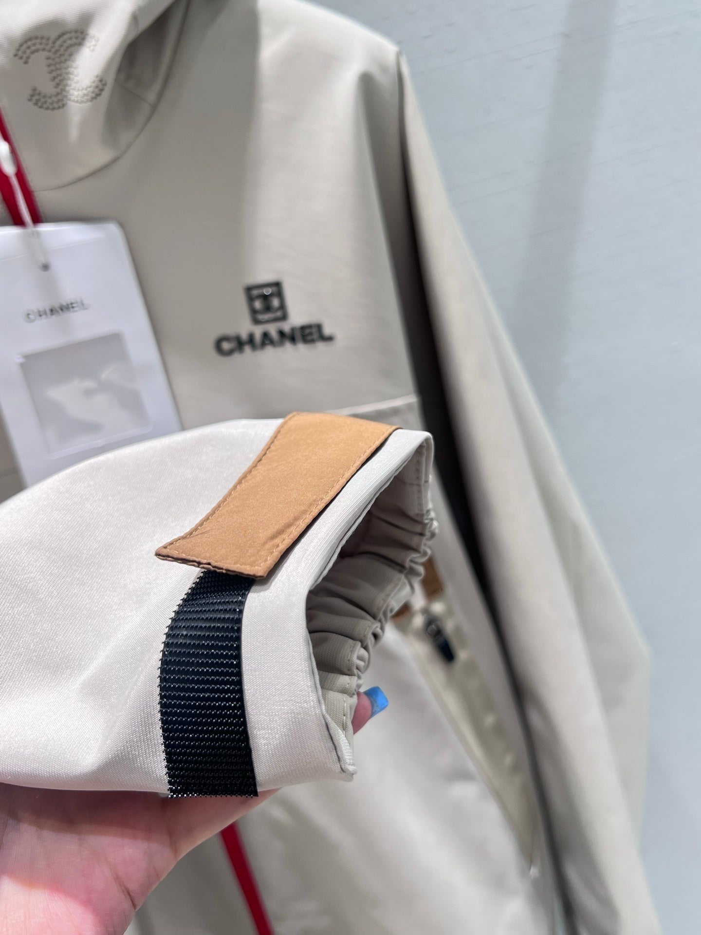 CHL Woman  Jacket Windbreak   IOFF