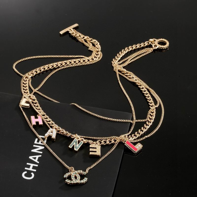 CHL Fashion Necklace