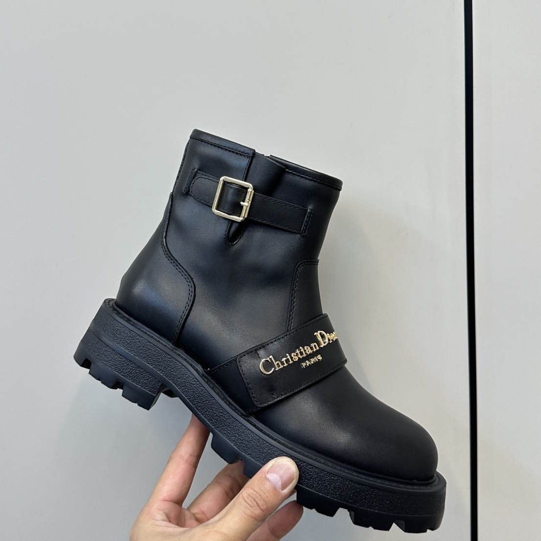 CHD  Boots Woman