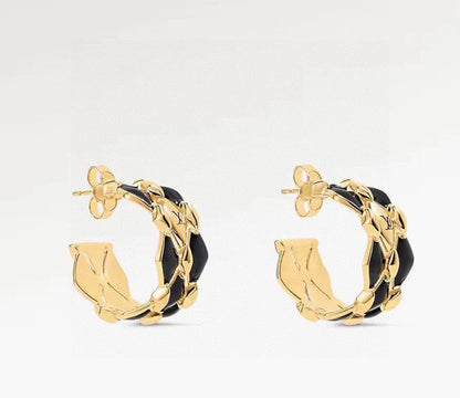 LU Fashion earrings