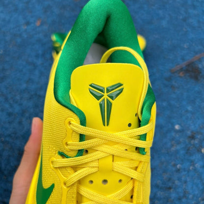N^ke Kobe 8 “OREGON DUCKS” PE PAC 46
