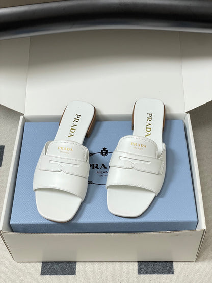 PRD slippers Woman White