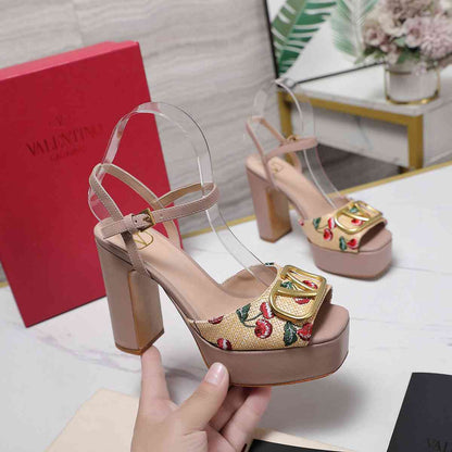 GU Shoes  Woman Wedge 3 Color's 42