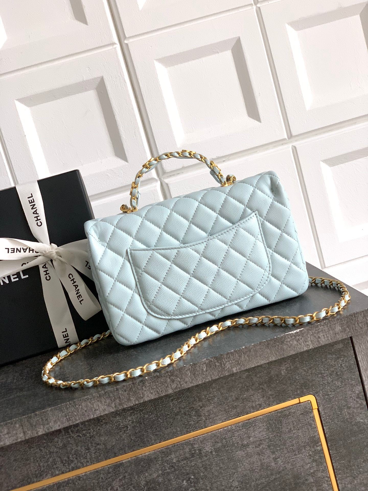 CHL  Bag  4 Color's  Jeweled Handle 22 cm