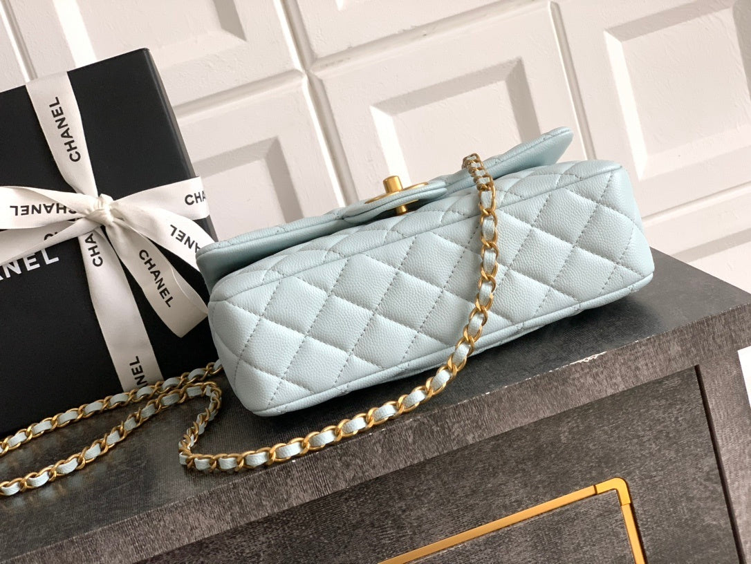 CHL  Bag  4 Color's  Jeweled Handle 22 cm