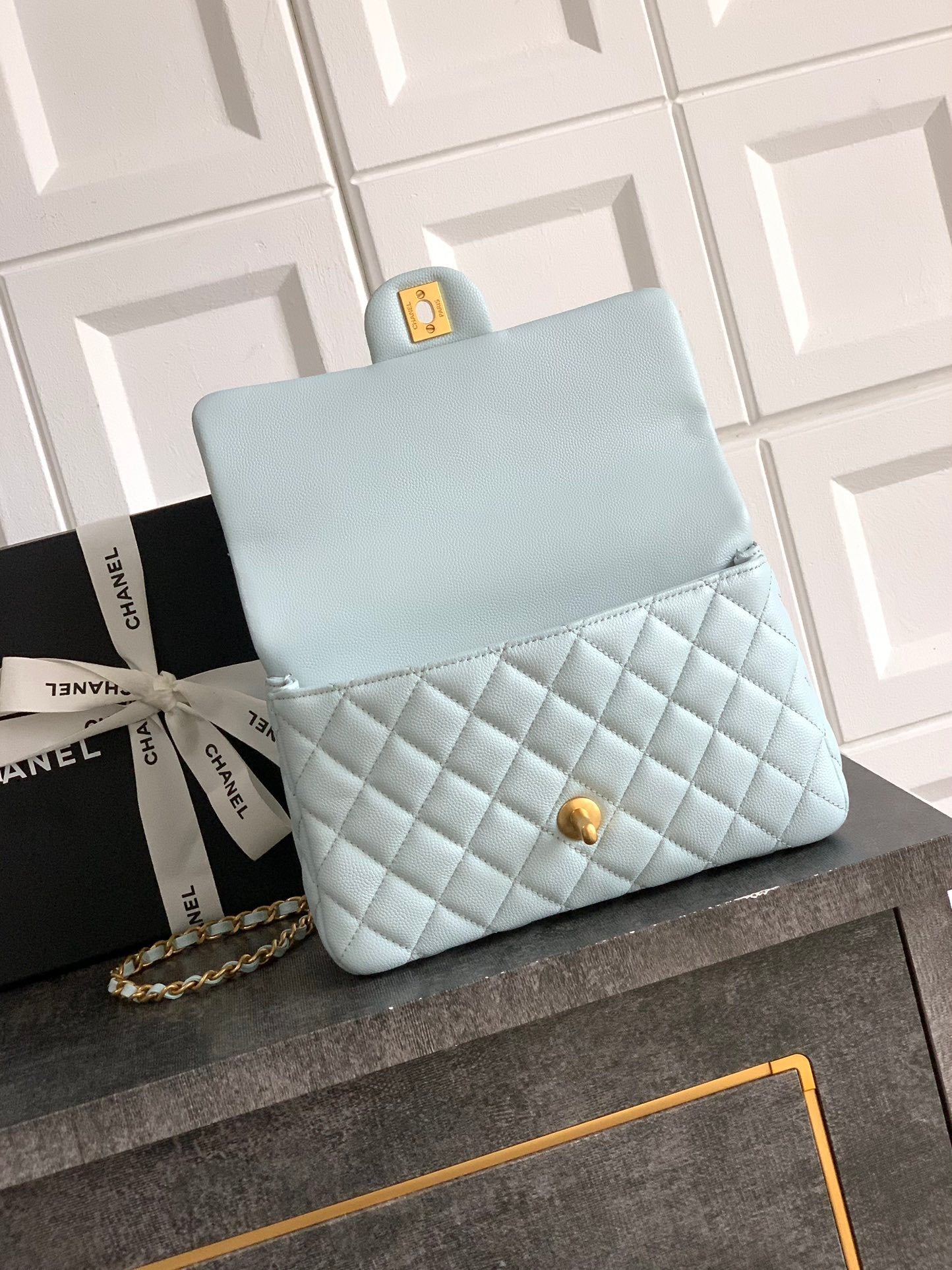 CHL  Bag  4 Color's  Jeweled Handle 22 cm