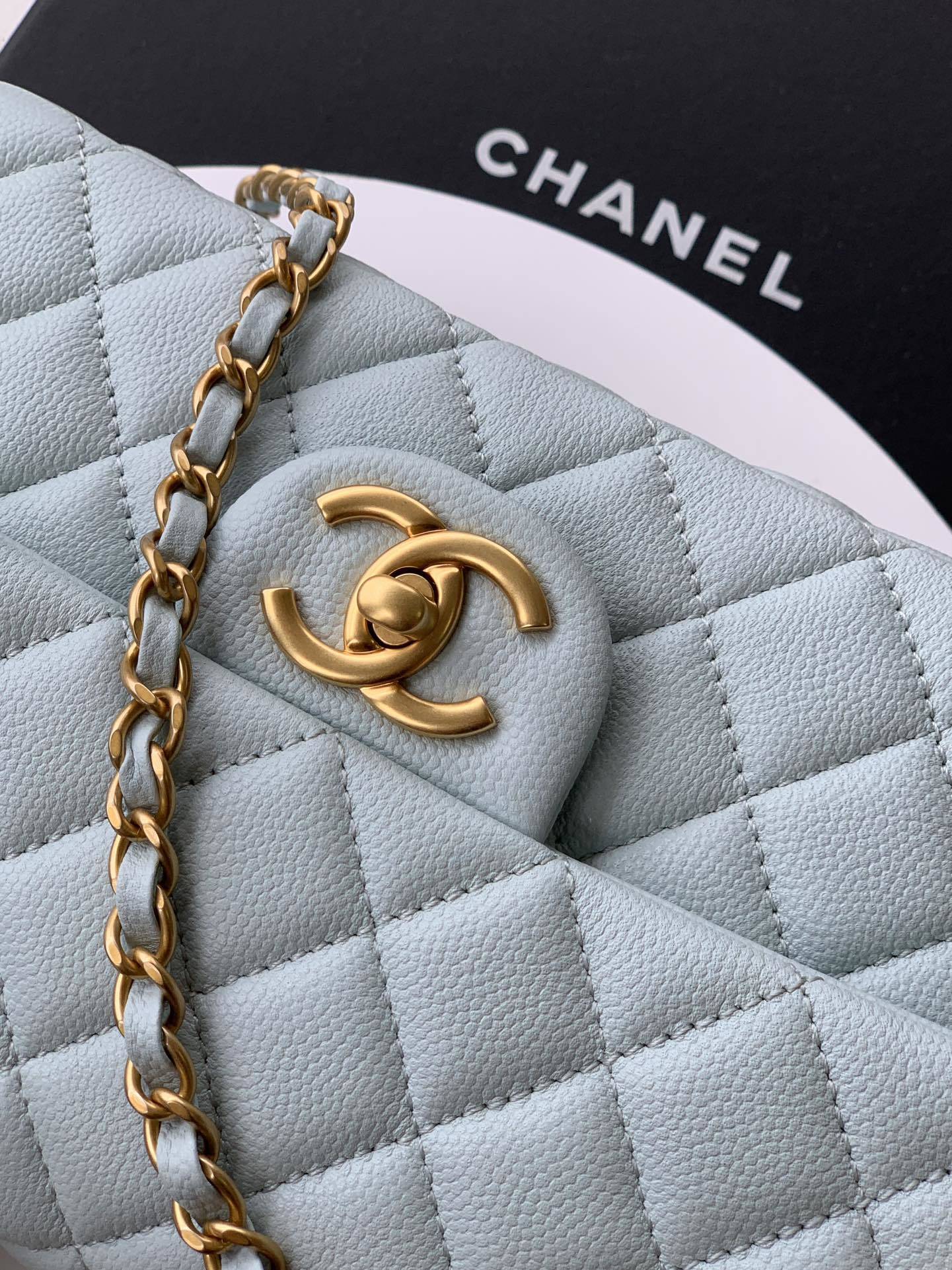 CHL  Bag  4 Color's  Jeweled Handle 22 cm