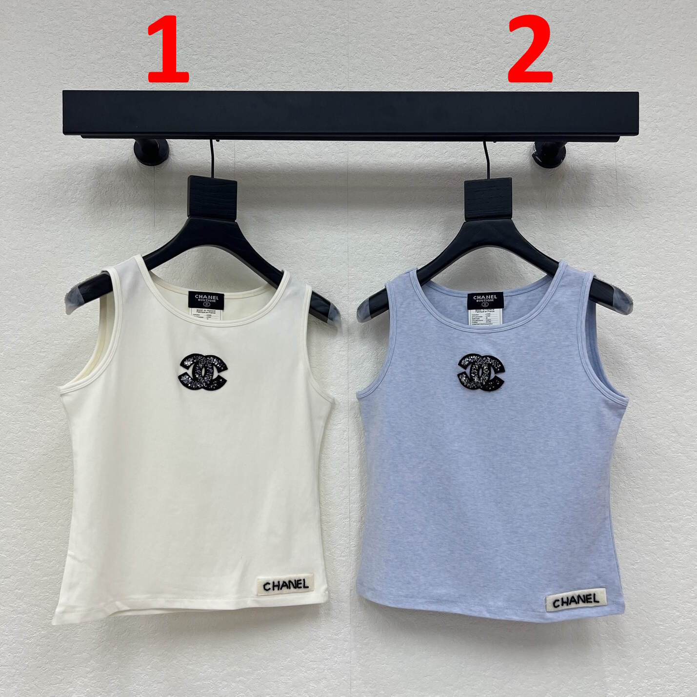 CHL Woman sweater sleeveless  2 Color's