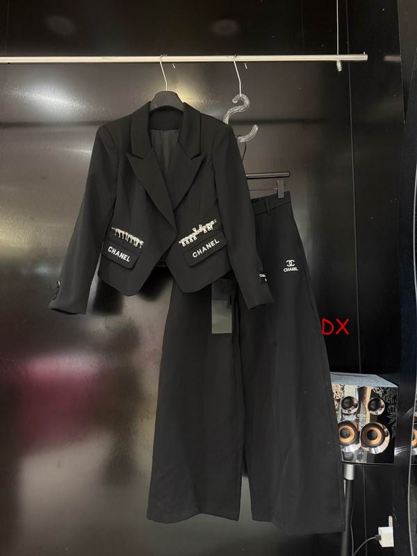 CHL  Woman  Sport Suits Limited edition 2 Color's