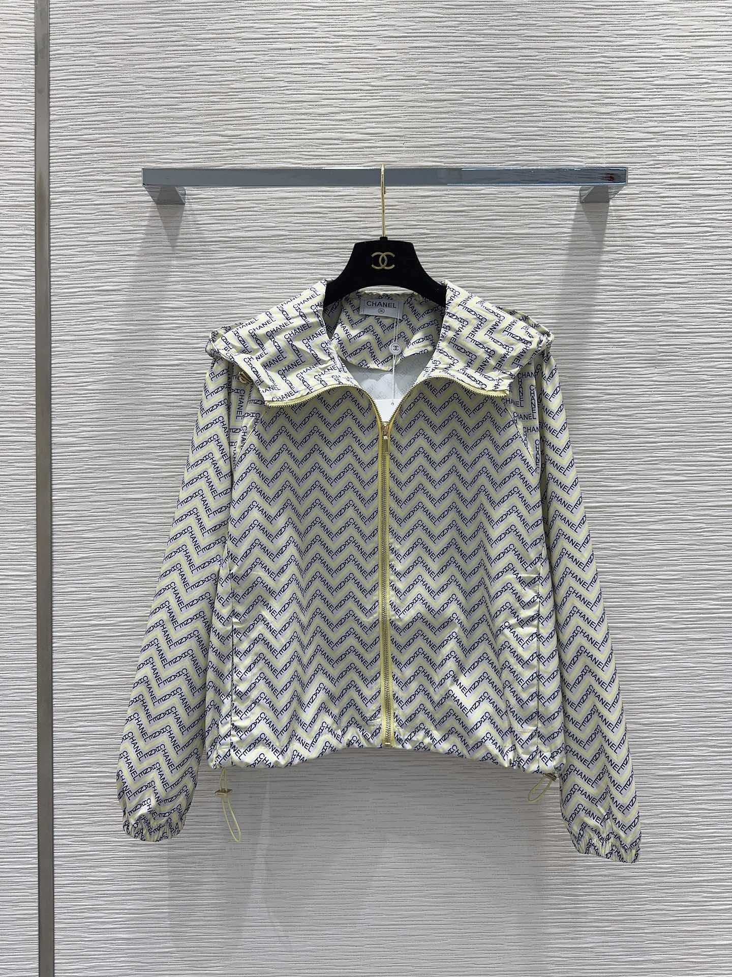 CHL Windbreak Woman Jacket Set Hoodie 2 Color's