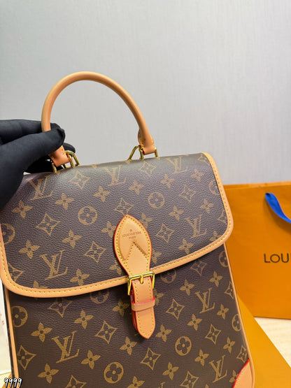 LU Diane Backpack  Bag 2Size's