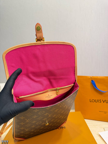 LU Diane Backpack  Bag 2Size's