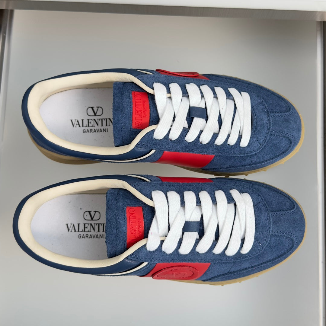 CV  Sneakers 2 Color's