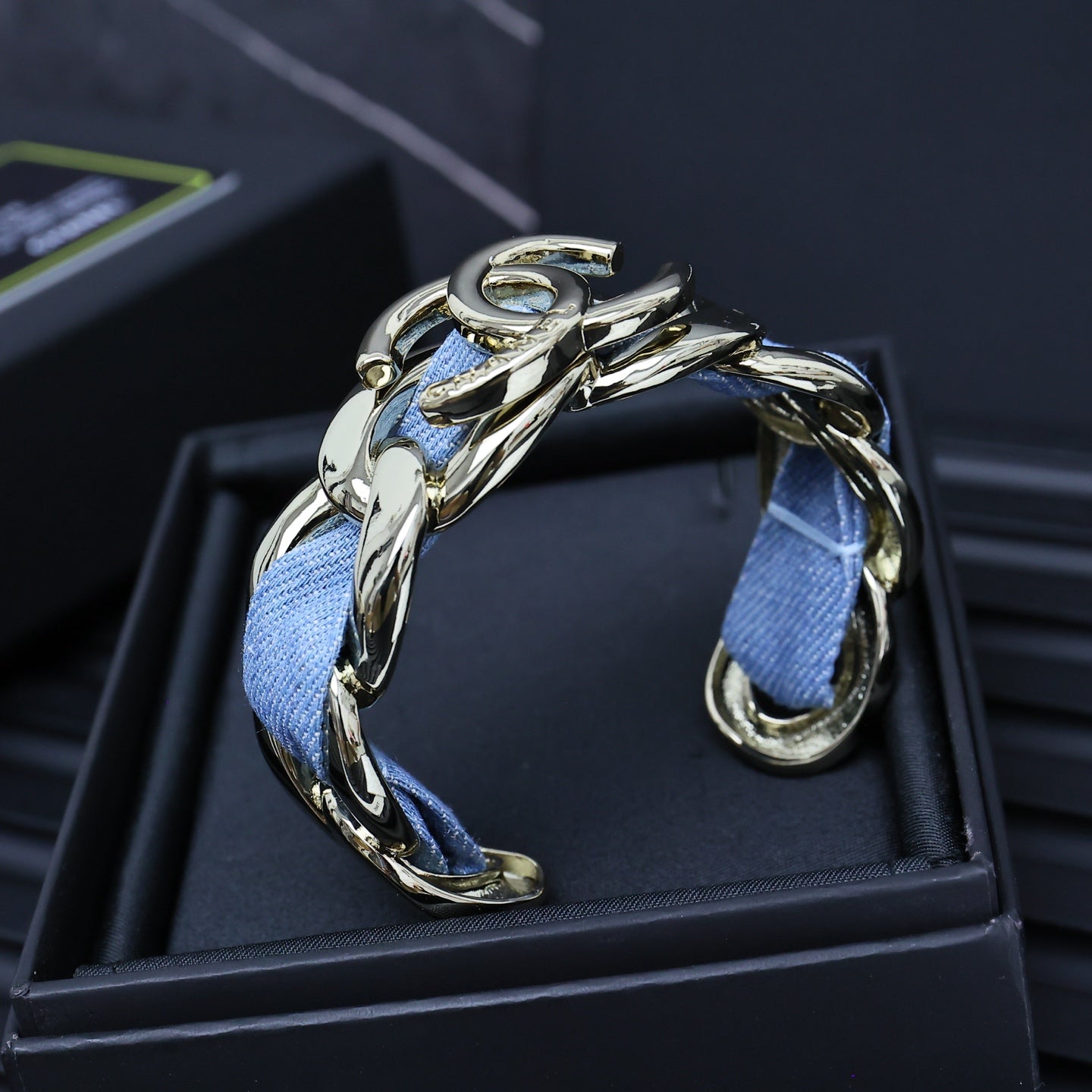 CHL  Fashion  Bracelet