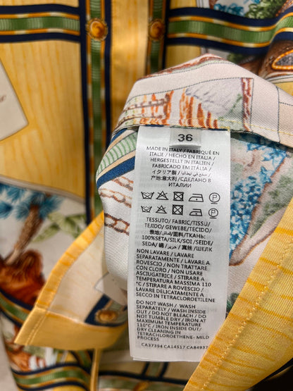 GU Tallow  Suits  Shirt pants Woman